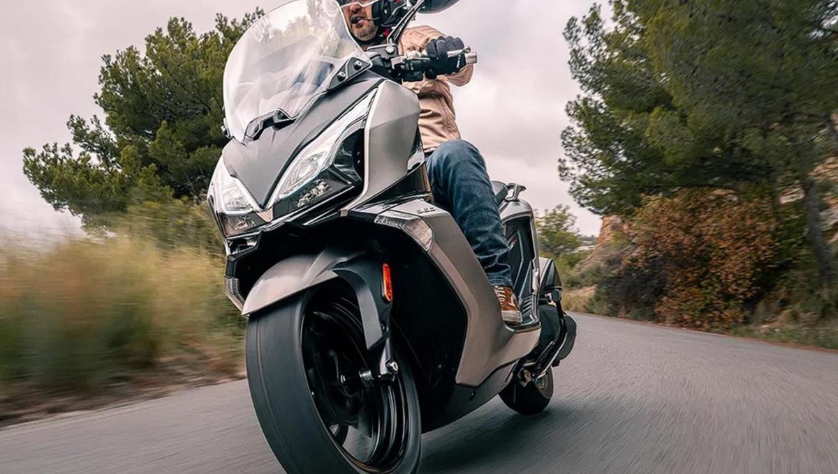 DOWNTOWN GT 125cc et 350cc